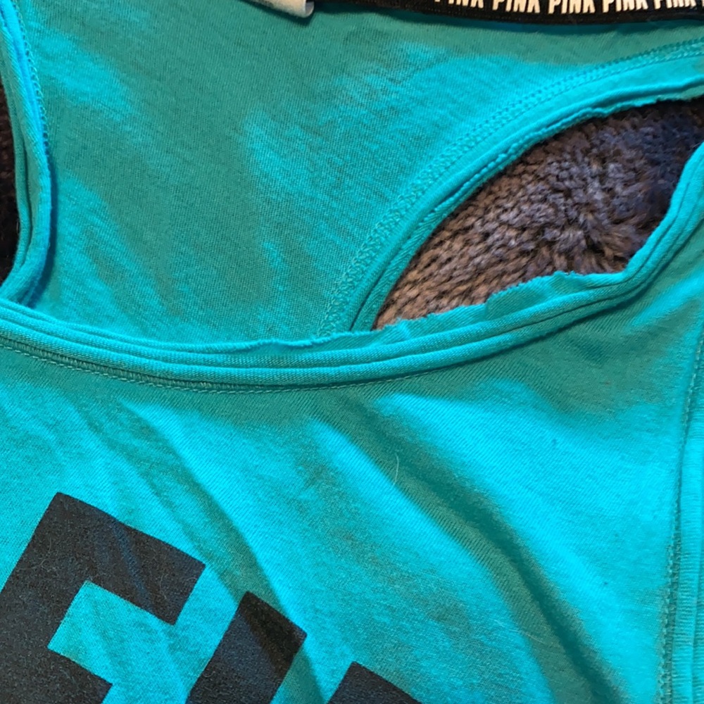 Pink tank - Picture 4 of 4